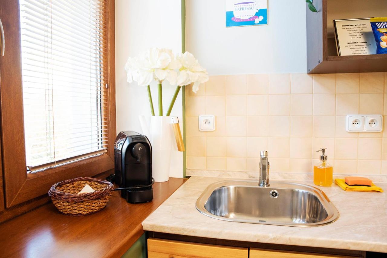 Apartman U Horynu - Sadova Ческа-Тржебова Екстер'єр фото